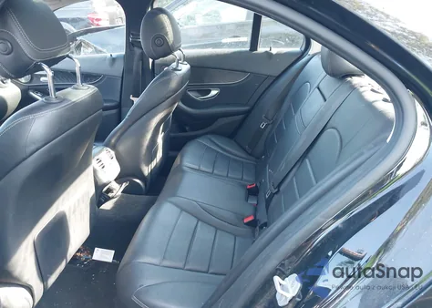 2015 Mercedes-Benz C 300 4Matic/Luxury 4Matic/Sport 4Matic from USA, damaged, VIN 55SWF4KB2FU078285